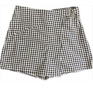 SO Black and White Gingham Wrap Skort Size 1 NWT